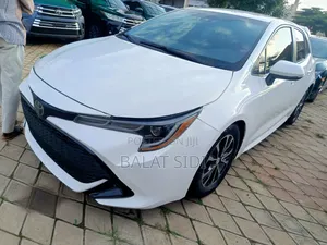Toyota Corolla SE 2020 White