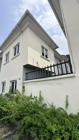 Photo - 3bdrm Room & Parlour in Lbs, Ajah for rent