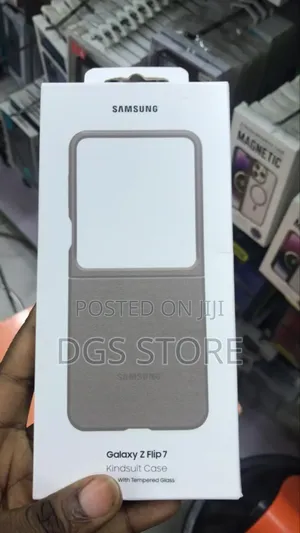 Samsung Galaxy Z Flip 7 Case With Screen Protector