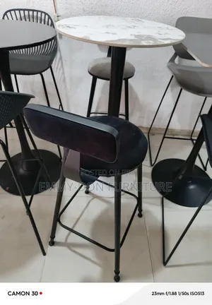 High Quality Bar Table