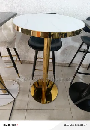 High Quality Executive Bar Table