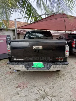 Toyota Tundra Double Cab 4x4 Limited 2012 Black