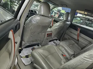 Toyota Highlander Limited 3.5L 2WD 2013 Silver