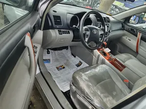 Toyota Highlander Limited 3.5L 2WD 2013 Silver