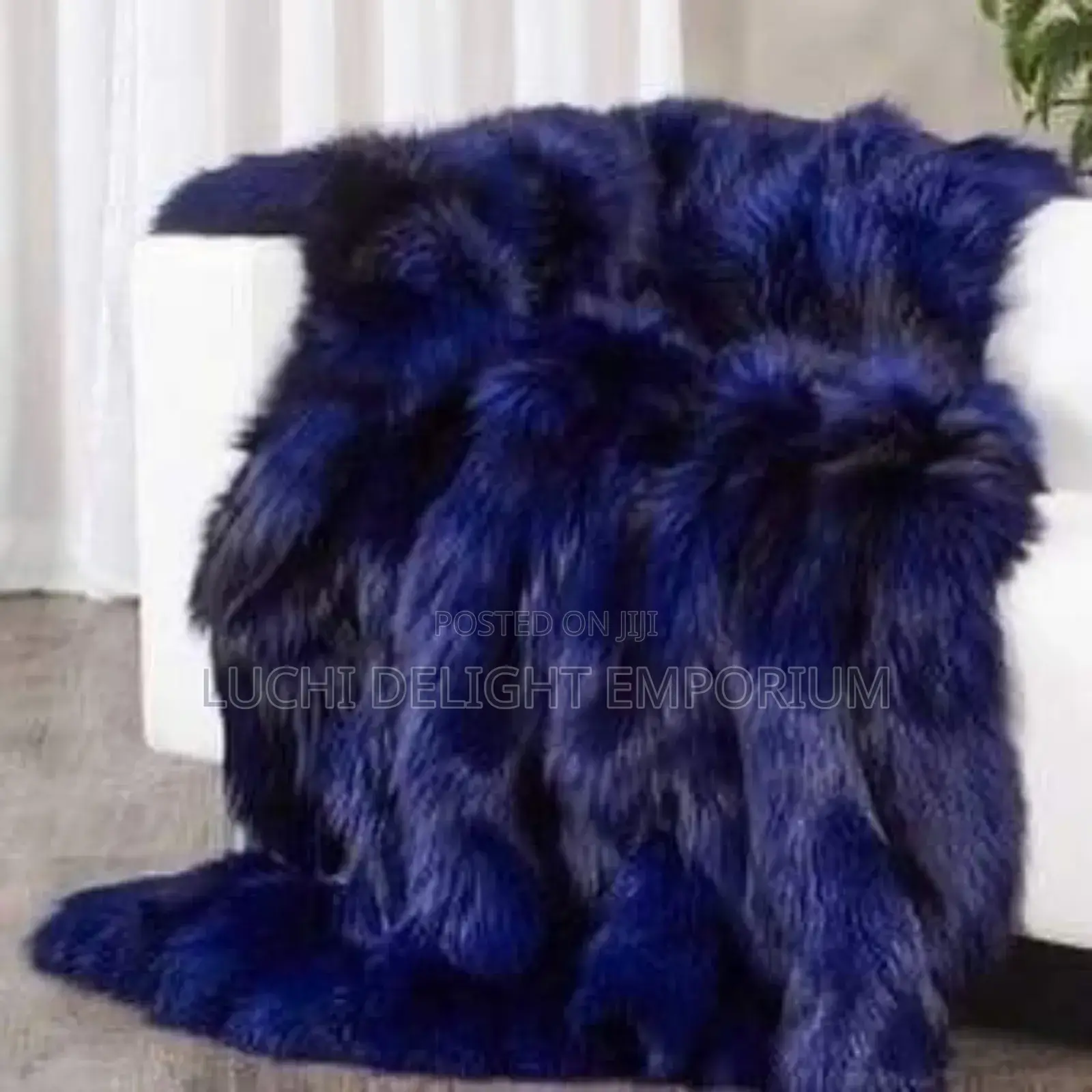 Stay Warm and Cozy With This Premium-Quality Blanket