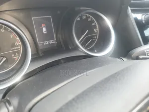 Toyota Camry SE FWD (2.5L 4cyl 8AM) 2018 Burgundy