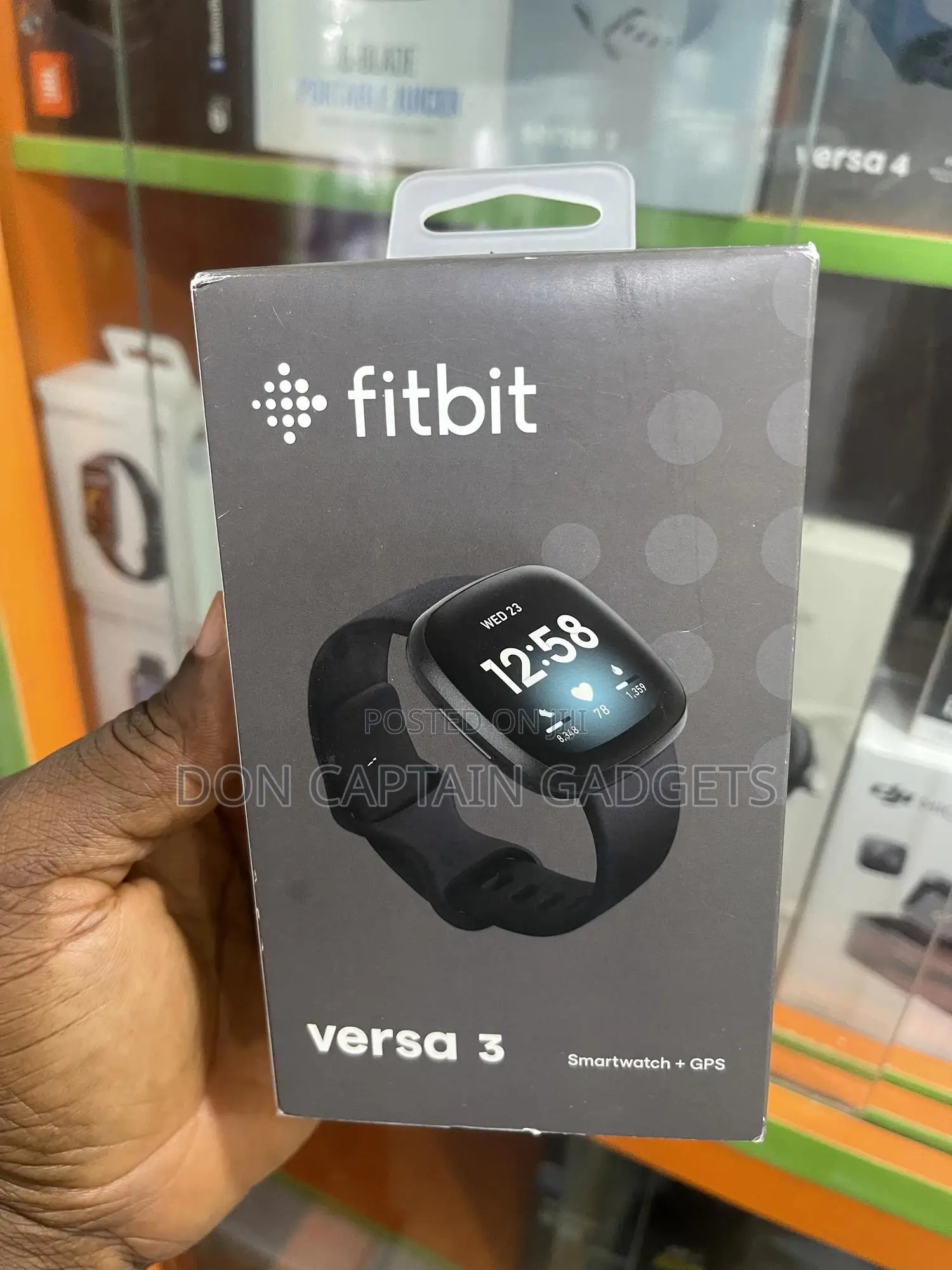 Fitbit Varsa 3 Smartwatch + GPS
