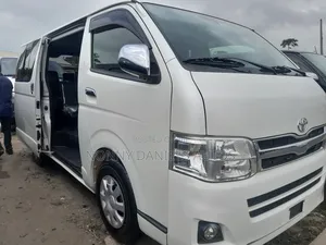 Toyota HiAce 2012 White