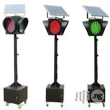 Solar Traffic Light Installation