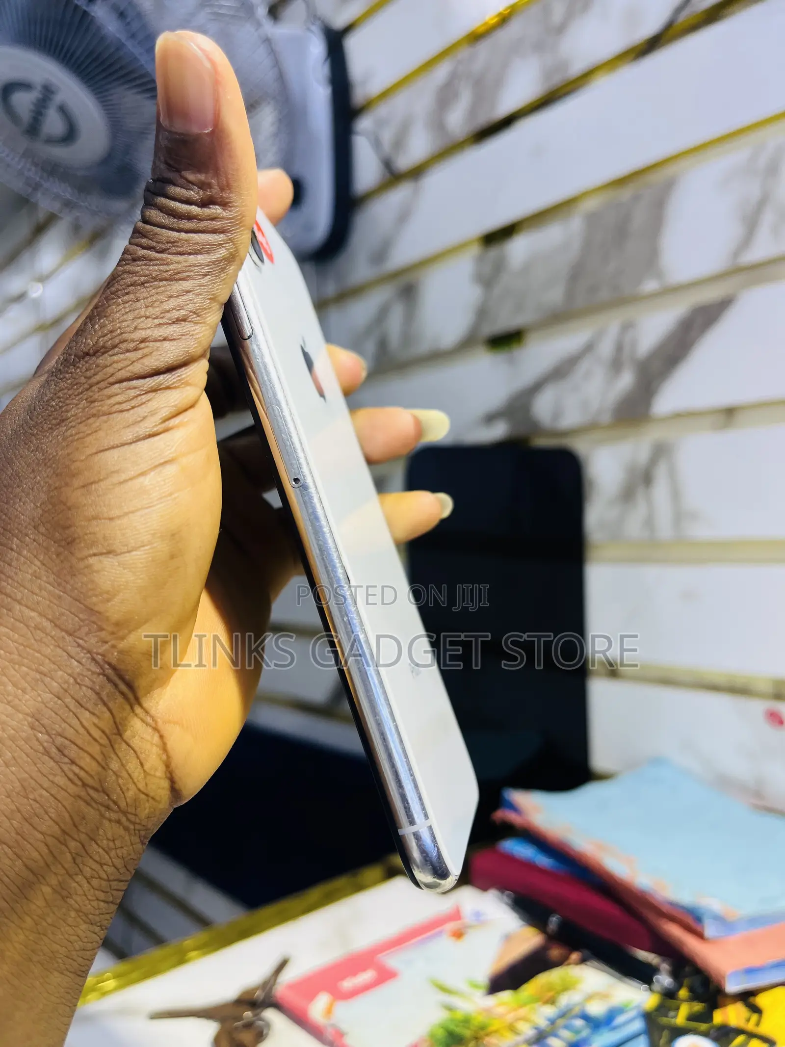 Apple iPhone XS Max 64 GB White