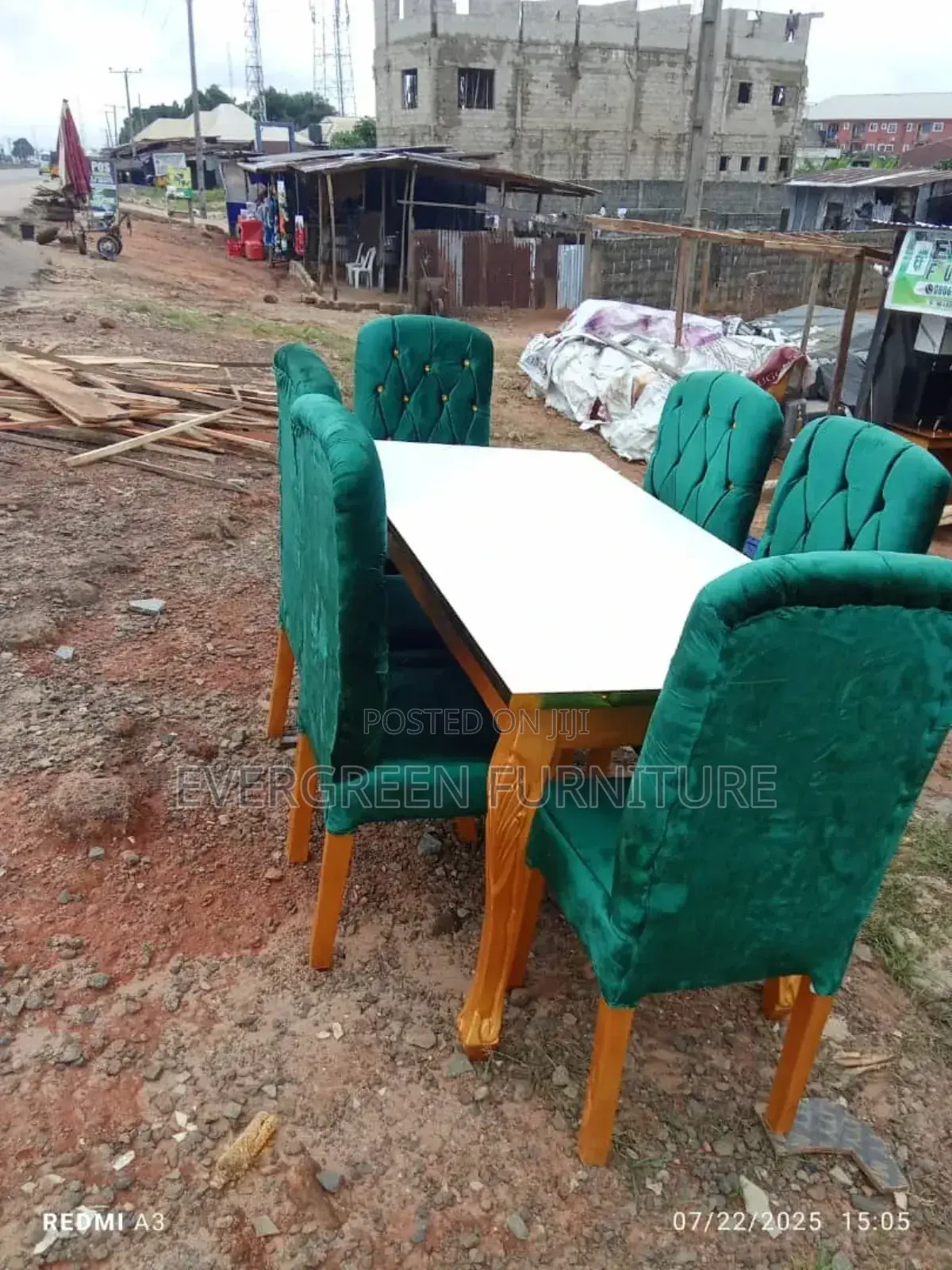 Quality Dining Set