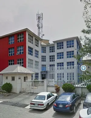 4 Floors Office Complex 8 Units Of 500sqm Office Space