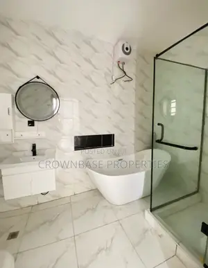 4bdrm Duplex in Sangotedo for sale