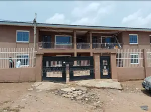 12bdrm Apartment in Dada Estate, Osogbo for sale