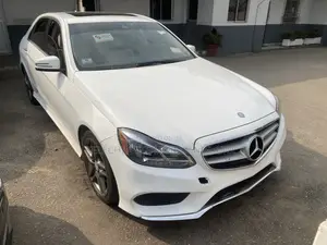 Mercedes-Benz E350 Base 4Matic Sedan AWD (3.5L 6cyl 7A) 2015 White