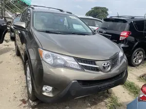 Toyota RAV4 Limited AWD (2.5L 4cyl 6A) 2013 Gray