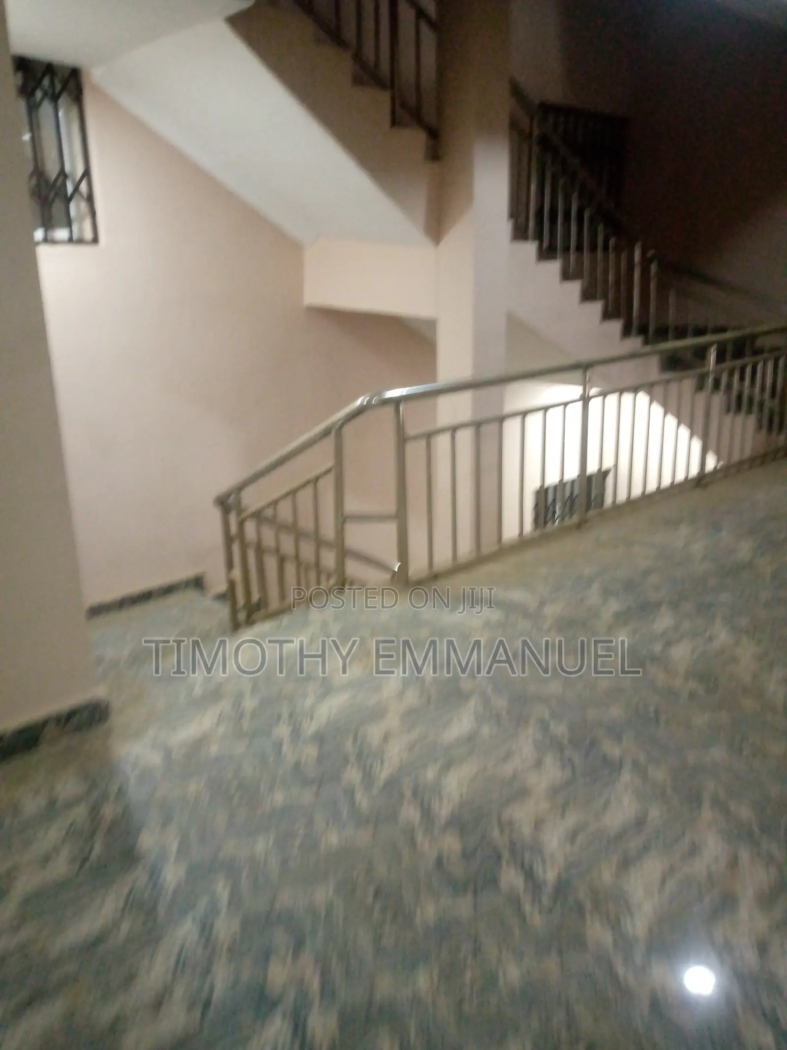Office Space for Rent in Second Floor With Serviced Elevator