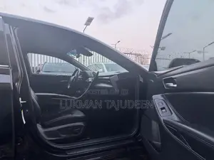 Toyota Avalon XLE FWD Sedan (3.5L V6 8A) 2019 Black