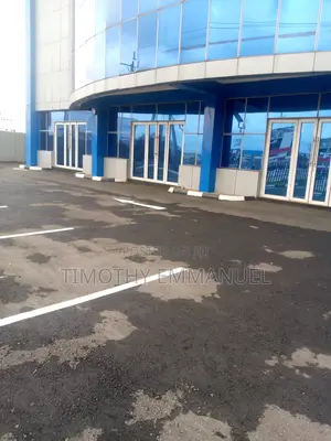 110 Square Meters Office Space Available for Rent