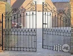 Gate Automaton System