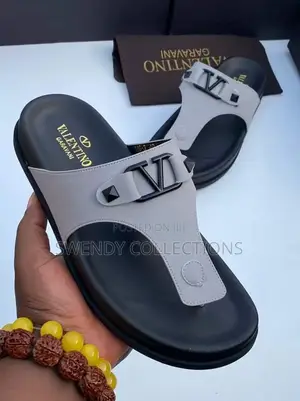 Perfect Valantino Slippers
