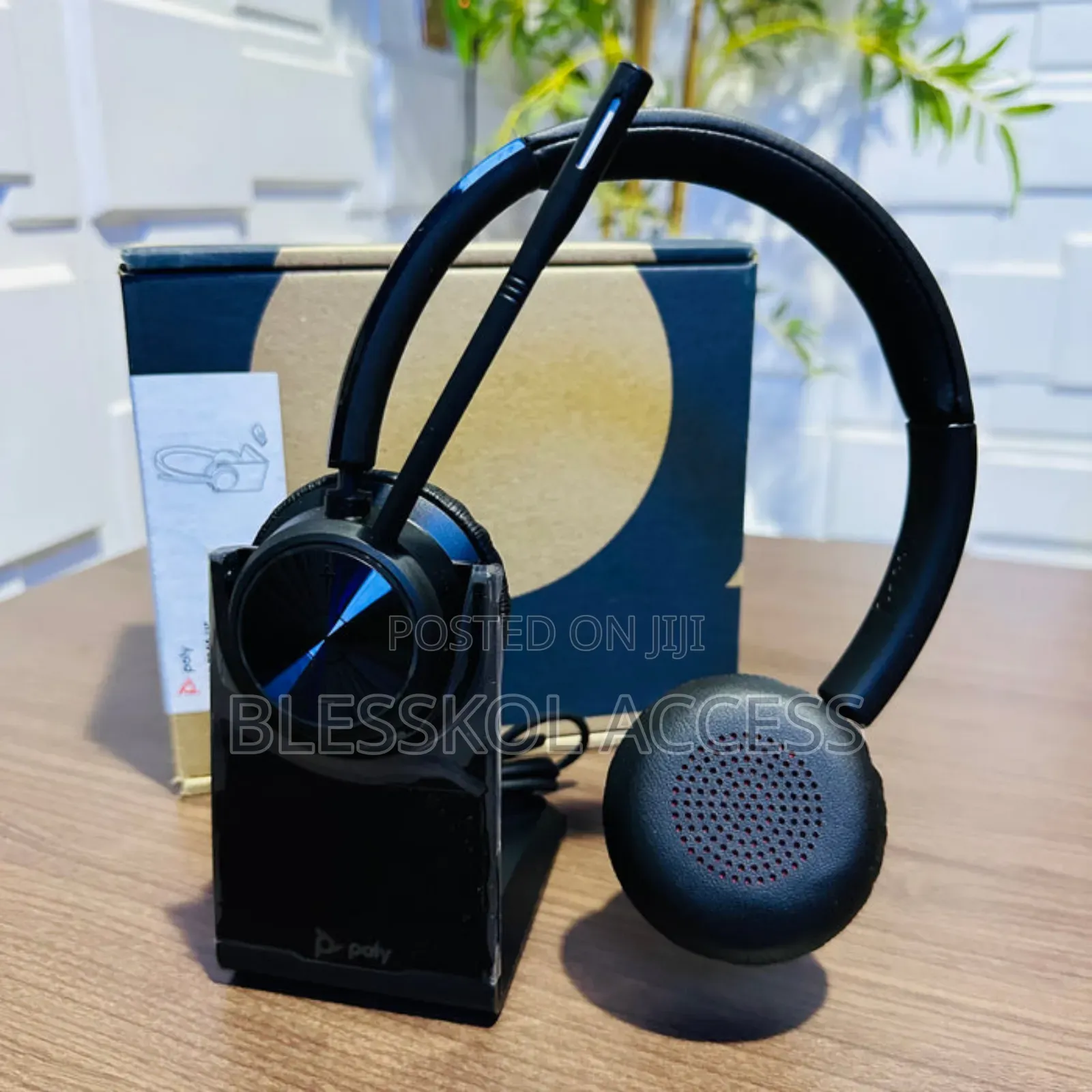 Poly Savi 7320 Uc Wireless Dect Headset