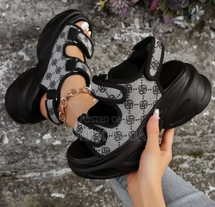 Lady’S Sandal