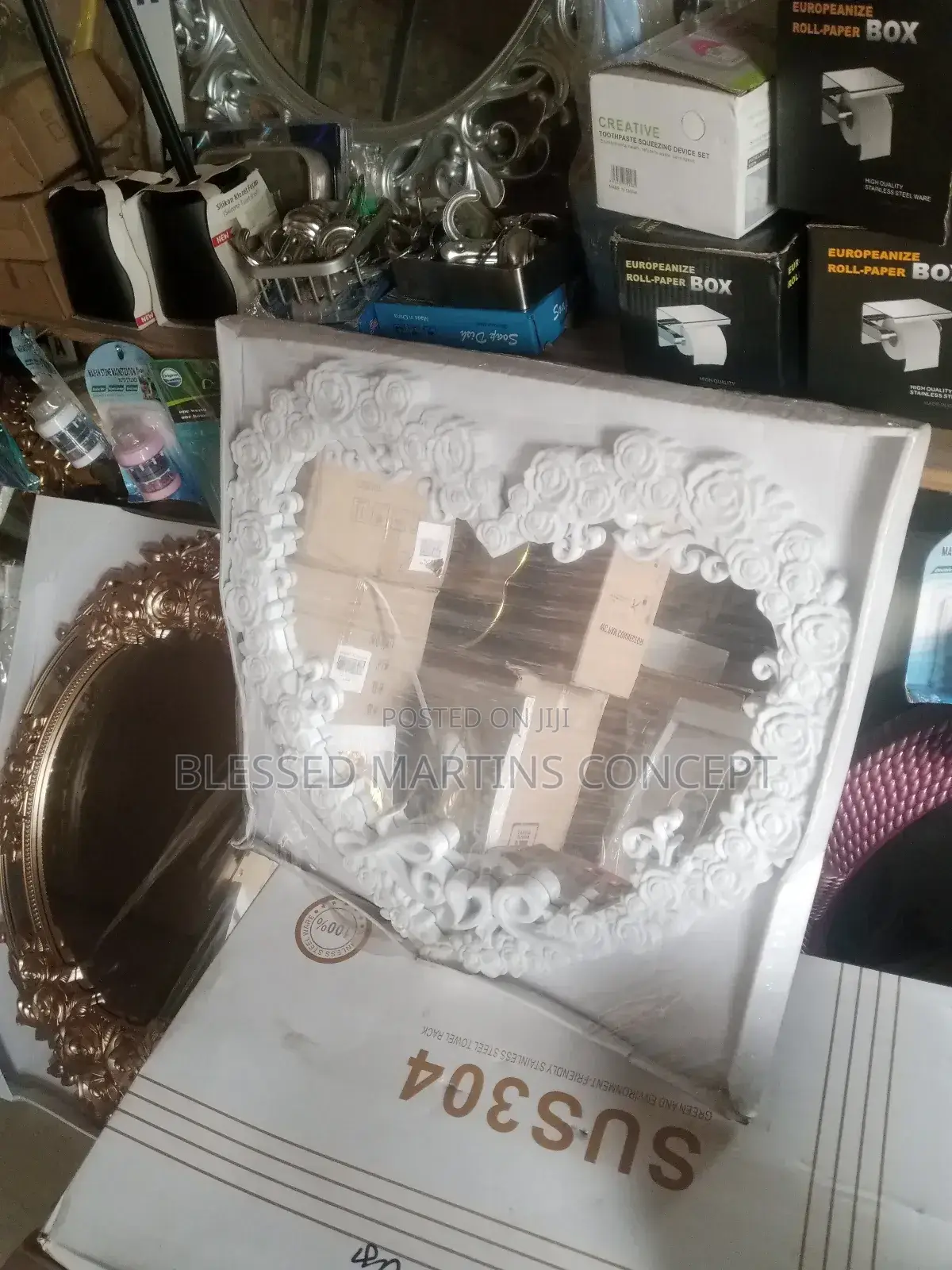 Love Shape Design Wall Mirror for Ur Interior.Size:40cm*50cm