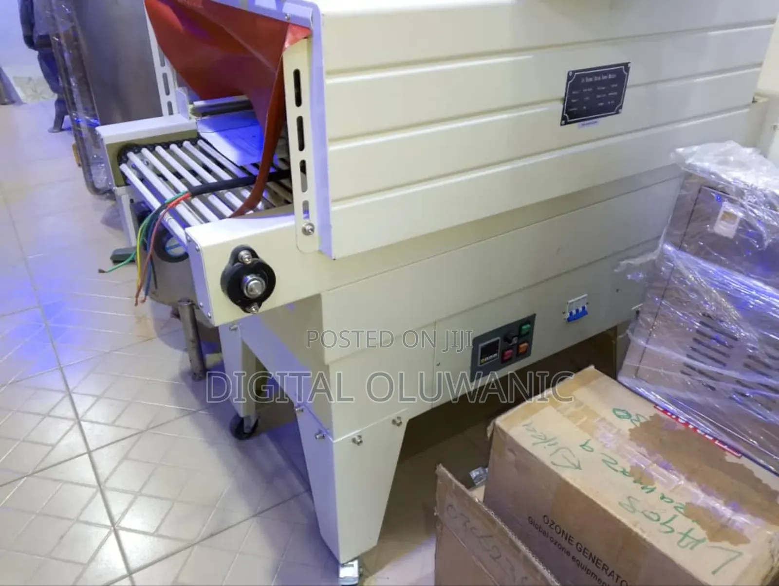 Shrink Wrapping Machine