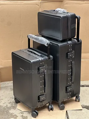 Fashion Black Set of 3 Celebrity Luxury Travel Luggage Boxes
