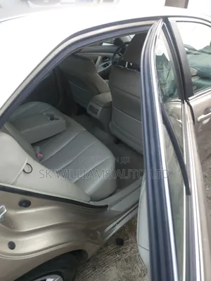 Toyota Camry 2.4 LE 2008 Gold