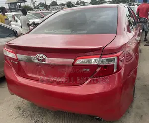 Toyota Camry SE Sport 4dr Sedan (2.5L 4cyl 6A) 2014 Red