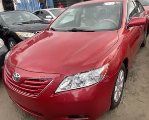 Toyota Camry XLE 4dr Sedan (2.4L 4cyl 5A) 2009 Red