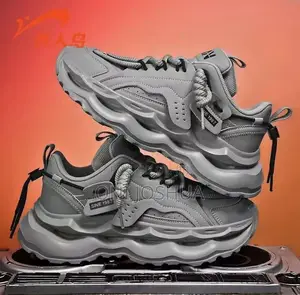 Fashion Stocks Sneakers