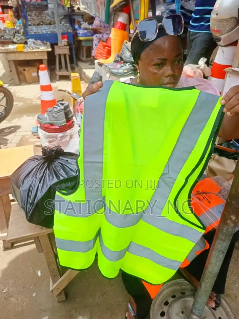 Non Pocketed Reflective Jacket