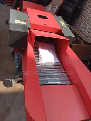 Chaff Cutter With Conveyor