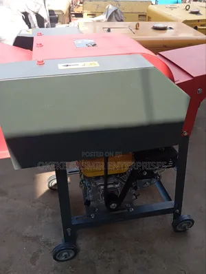 Chaff Cutter With Conveyor