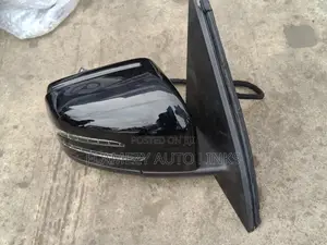 Ml350 / Gle 350 Side Mirror 2014