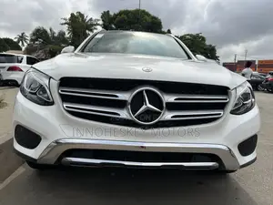 Photo - Mercedes-Benz GLC-Class 2018 White