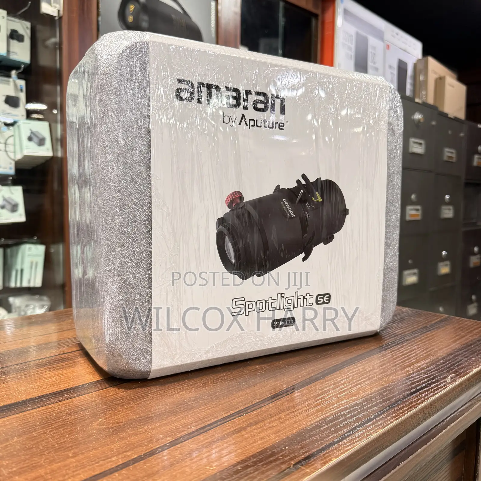 Amaran Spotlight Se Bowens Mount Set Modifiers by Aputure