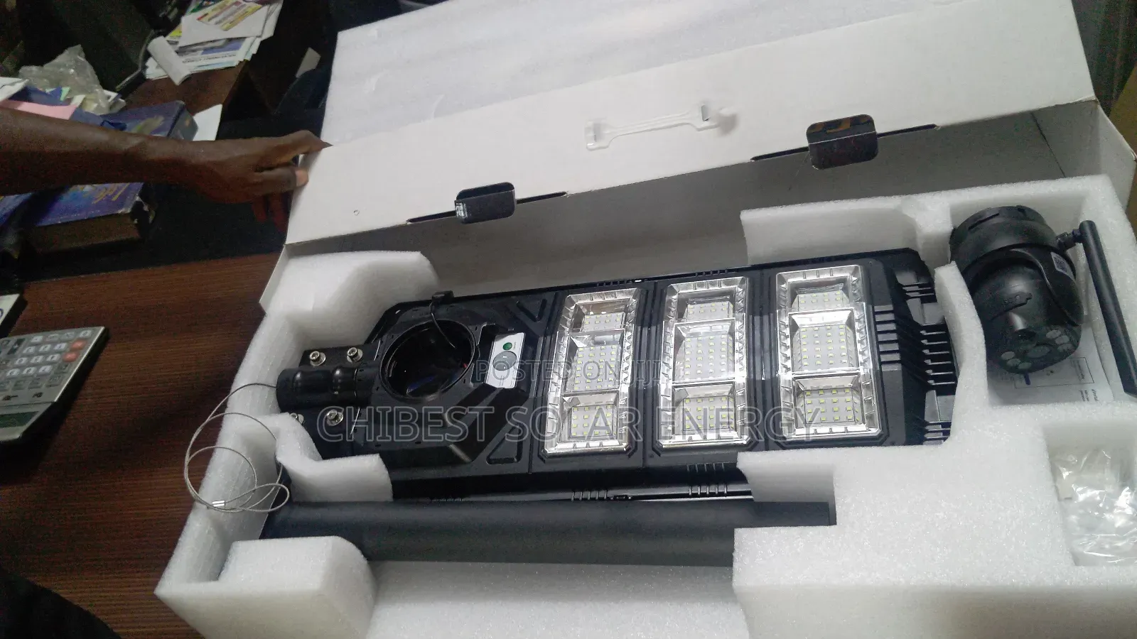 450w Solar Streetlight With Camera