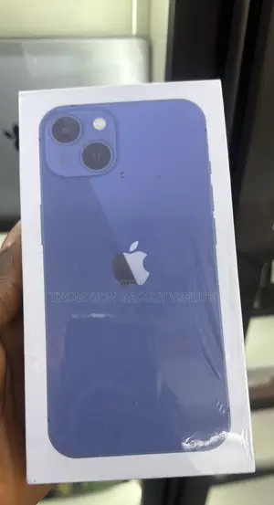 New Apple iPhone 13 128 GB Blue