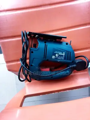 Bosch Professional Jigsaw 450w
