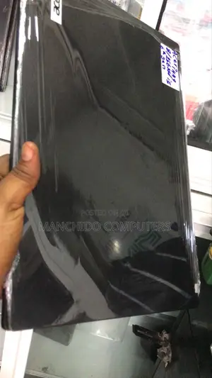 Laptop Acer TravelMate P4 8GB Intel Core i5 SSD 256GB