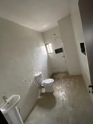 3bdrm Townhouse / Terrace in Value Chain Estate, Dawaki for rent