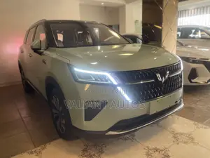 New Wuling Hongguang Plus 2025 Green