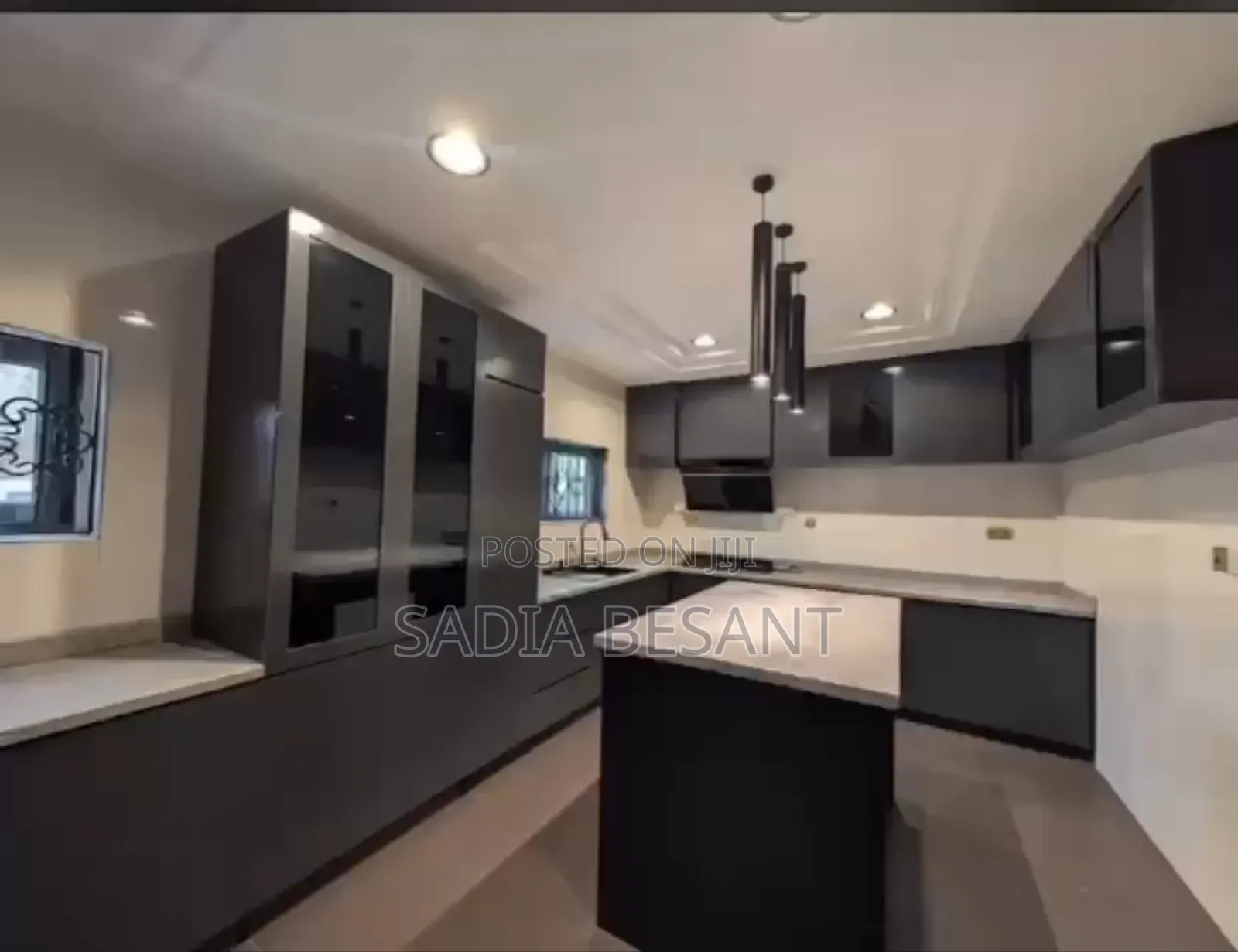 Furnished 6bdrm Duplex in Shelter, Uyo for sale