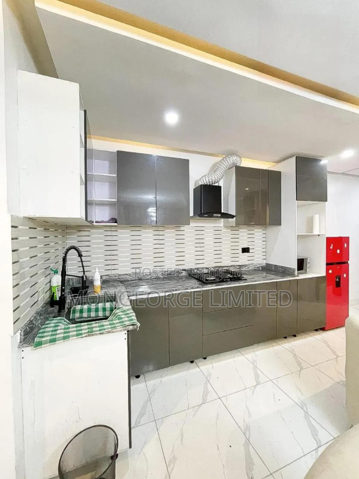 4bdrm Townhouse/Terrace in Ikate for sale
