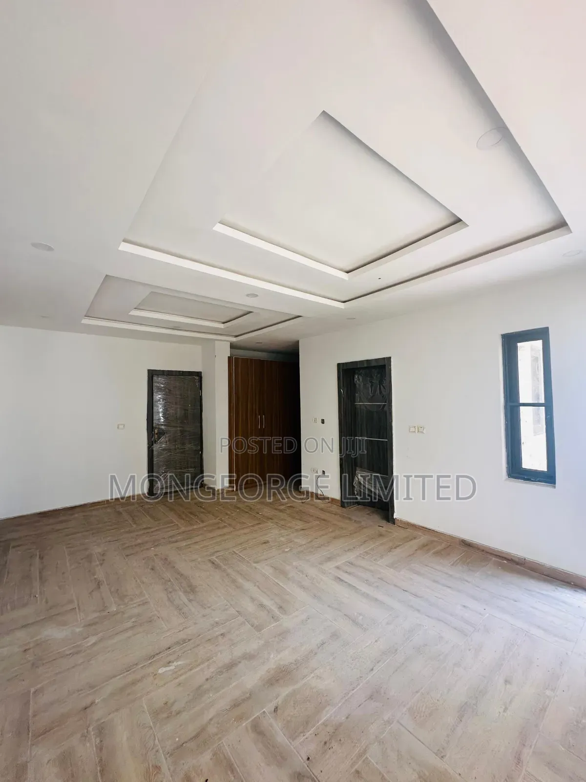 4bdrm Townhouse/Terrace in Ikate for sale