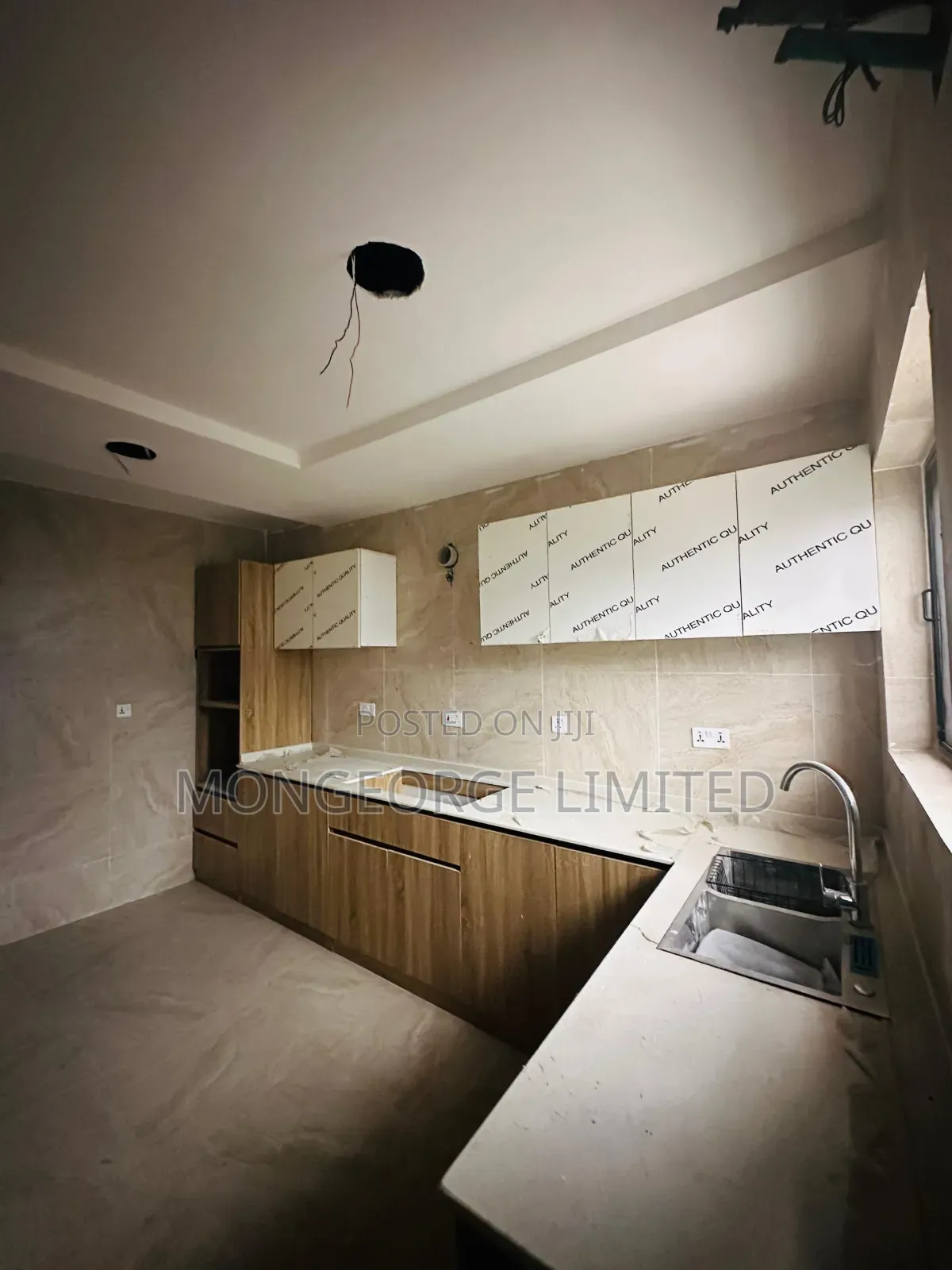 4bdrm Townhouse/Terrace in Ikate for sale